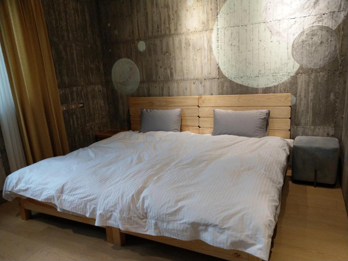 350 Lodge T'ai-tung Esterno foto